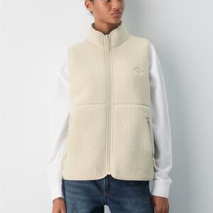 TNA (Aritzia) Thermal Mockneck Vest
